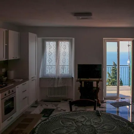 La Notte Sull'isola - Montaretto - Terrazza Tra Il Cielo E Il Mare Appartement *