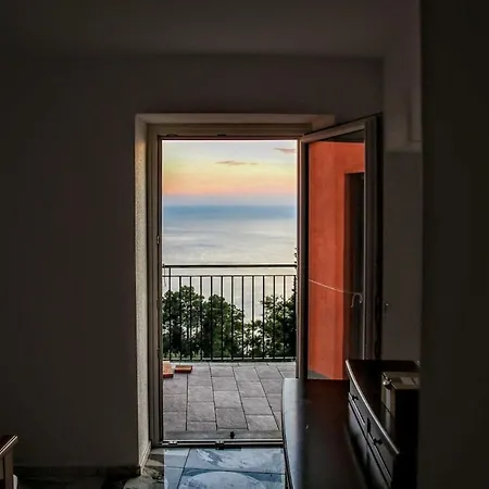 Apartment La Notte Sull'isola - Montaretto - Tra Il Cielo E Il Mare *