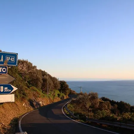 Appartamento La Notte Sull'isola - Montaretto - Tra Il Cielo E Il Mare Reggimonti