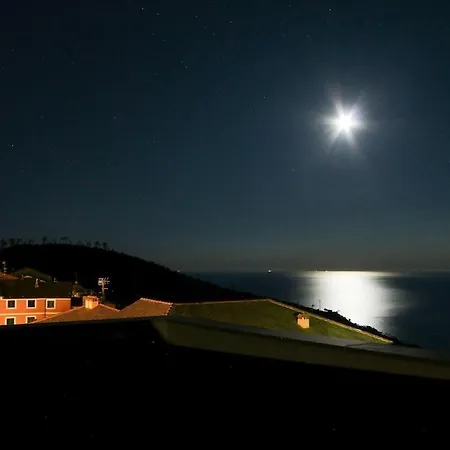 アパート La Notte Sull'isola - Montaretto - Terrazza Tra Il Cielo E Il Mare ボナッソーラ