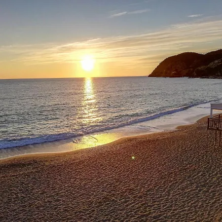 Appartement La Notte Sull'isola - Montaretto - Terrazza Tra Il Cielo E Il Mare *