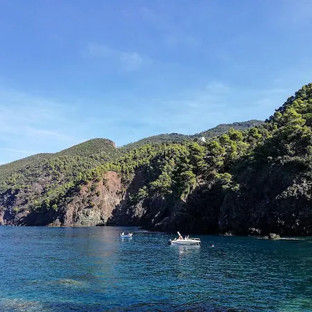 La Notte Sull'isola - Montaretto - Terrazza Tra Il Cielo E Il Mare * Bonassola