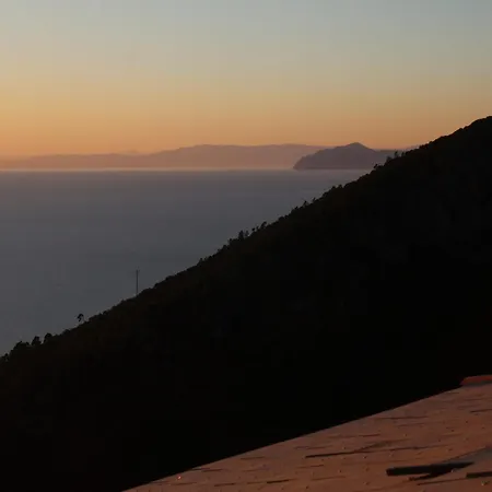 La Notte Sull'isola - Montaretto - Terrazza Tra Il Cielo E Il Mare * Bonassola