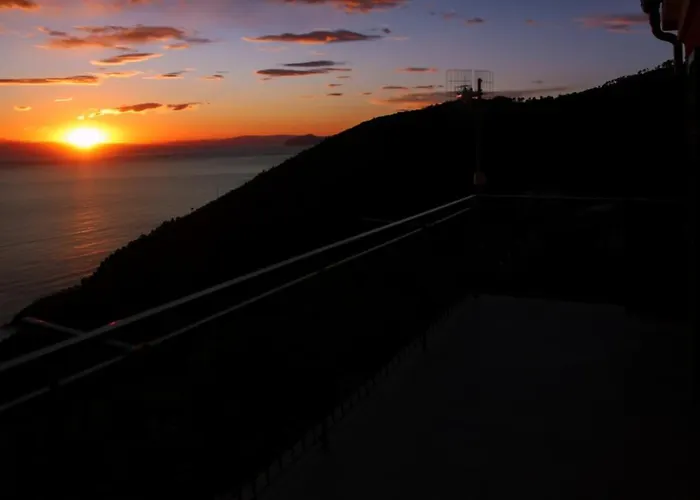 La Notte Sull'isola - - Tra Il Cielo E Il Mare * Montaretto