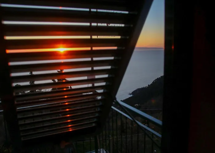 La Notte Sull'isola - - Tra Il Cielo E Il Mare * Montaretto
